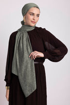 Haki Yeşil