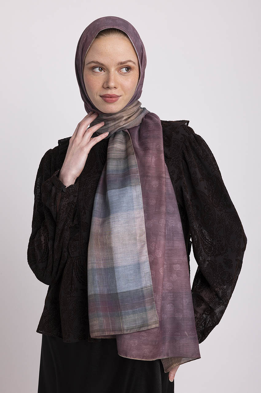 Gül Kurusu Taş