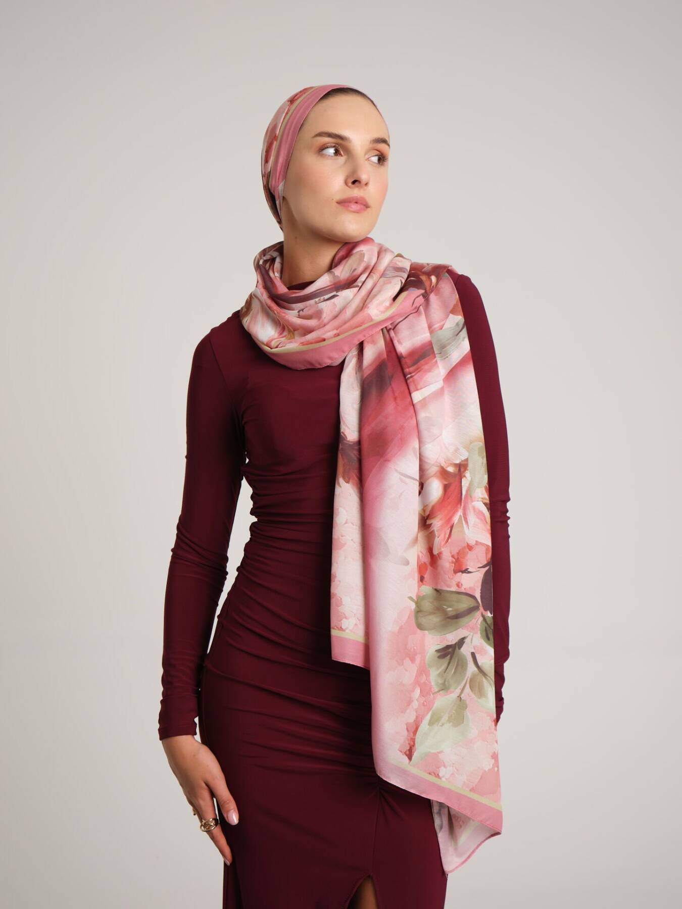 Koyu Pembe
