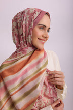 Pembe Oranj Yeşil