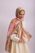 Pembe Oranj Yeşil