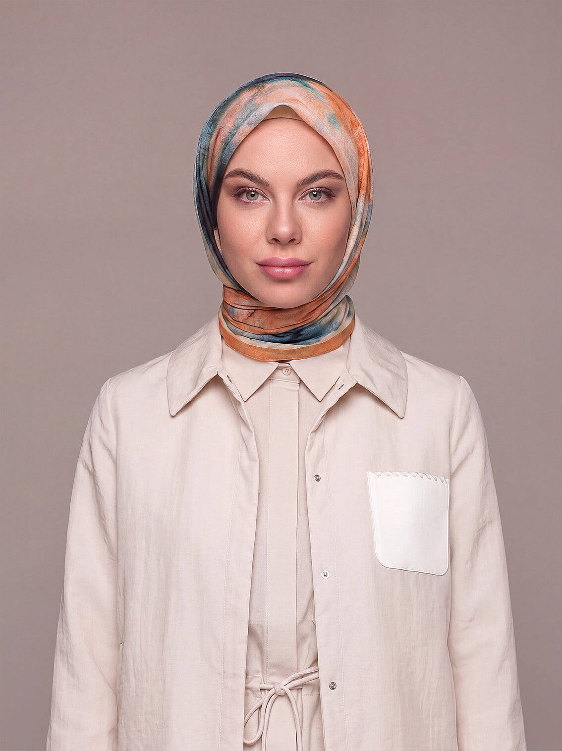Fırça Hâlesi Puanlı Soyut Desenli Çift Taraflı Eşarp - Taba Mint