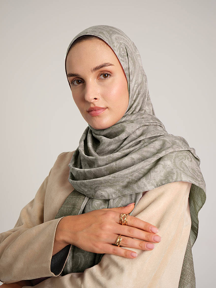 Nakkaşhâne Monogram Desenli Çift Taraflı Şal - Haki