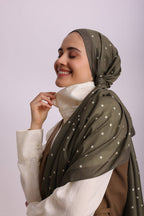 Haki Yeşil