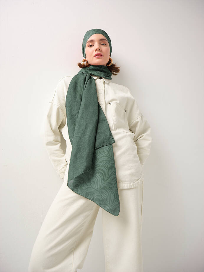 Rûmî Sema Monogram Desenli Çift Taraflı Şal - Yeşil