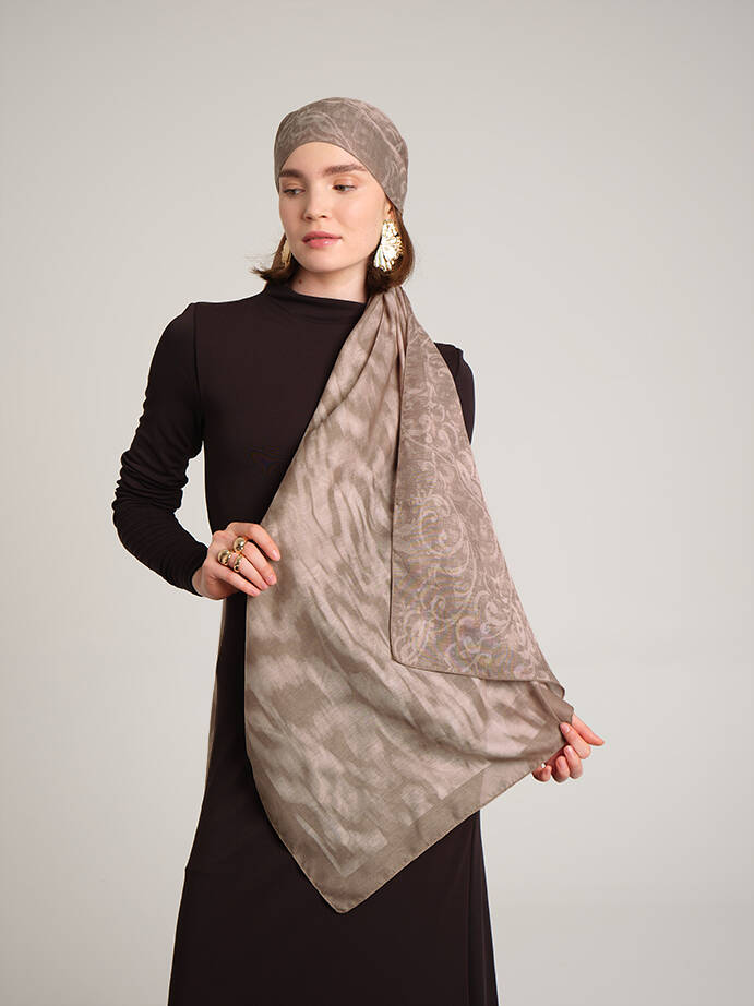Yalaz Zebra Damask Desenli Çift Taraflı Şal - Krem Bej